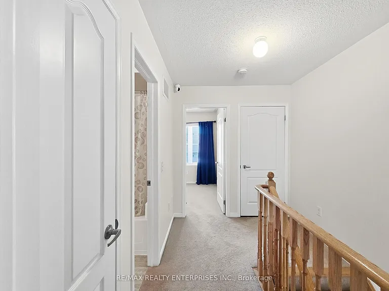 112 Harbourside Dr — Photo 23