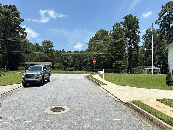4th image of 8083 Amberfield Way