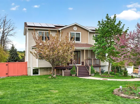 349 Mountain Avenue, Monroe, NY 10950