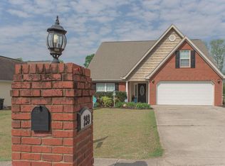 293 Sweet Birch Dr, Rossville, GA 30741