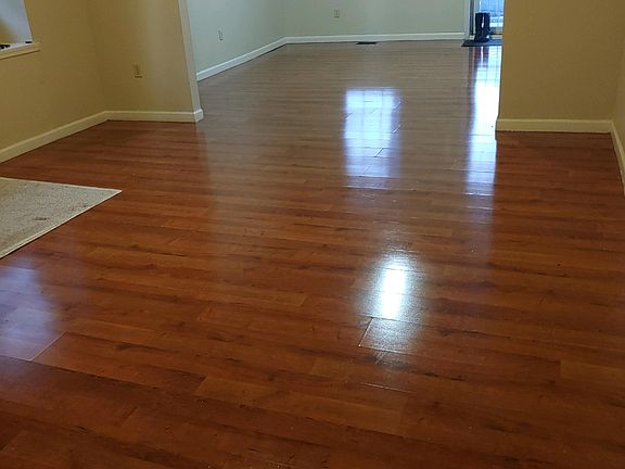 Laminate...Main Level