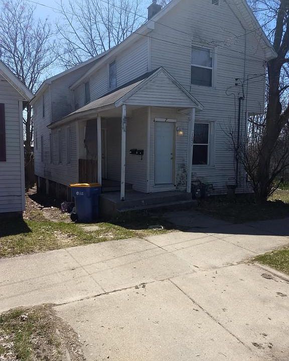 1st image of 1052 Butterworth St SW