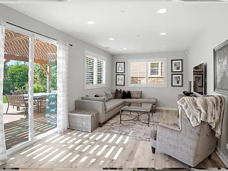 687 Sage Brook Ct — Photo 5