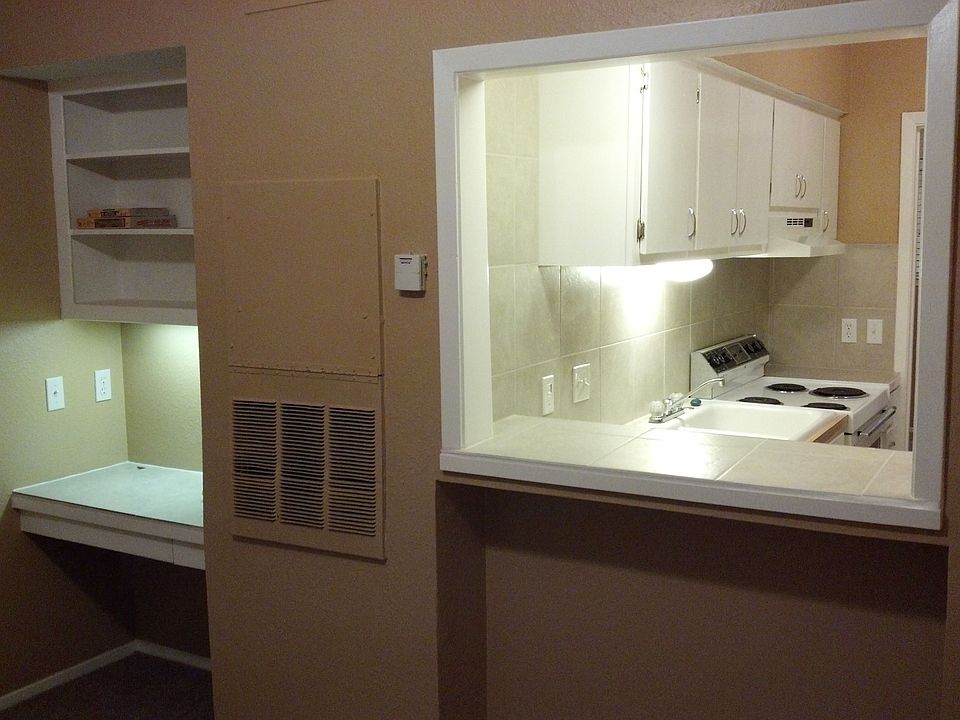 Study Area and Eating Area
