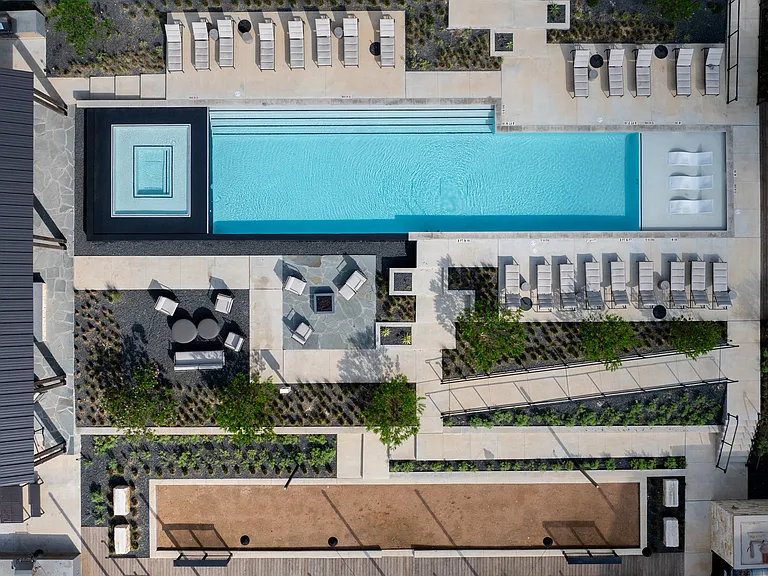 The Markson Austin — Photo 10