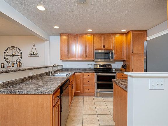 5th image of 1808 Benson Blvd