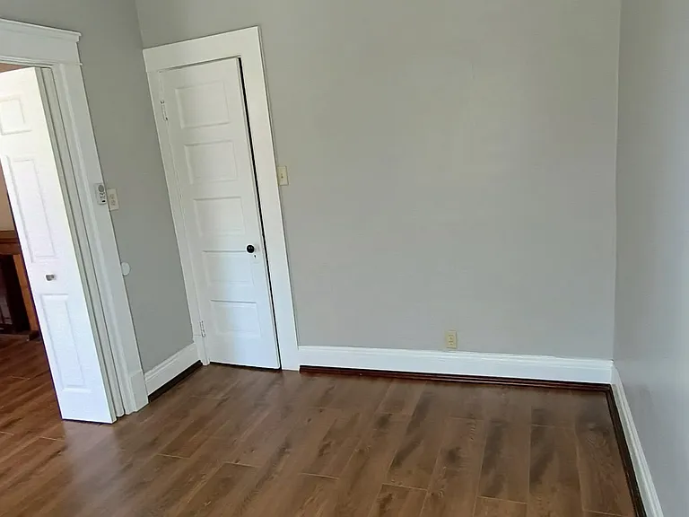 6408 Saint Clair Ave #3 — Photo 7
