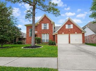 10839 Sycamore Dr N, La Porte, TX 77571
