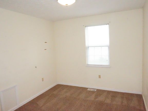 5th image of 234 Village Dr