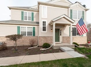 2050 Braeburn Ct UNIT A, Wauconda, IL 60084