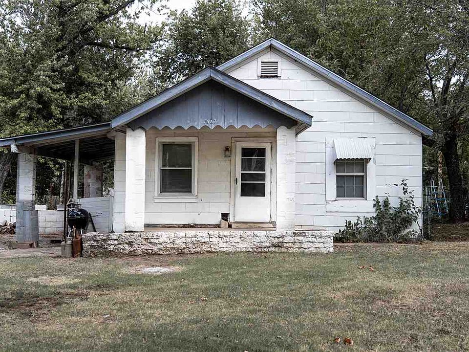 927 N 1st St, Ponca City, OK 74601 MLS 39229 Zillow