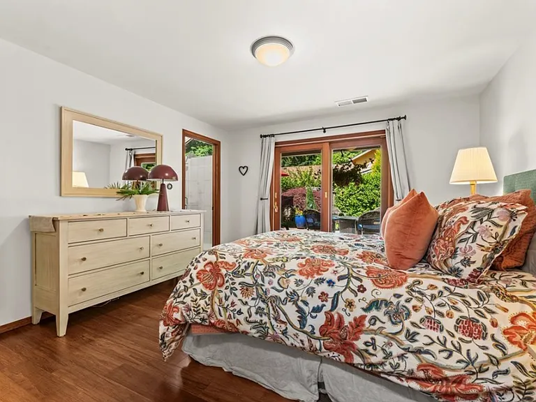 5329 Charleton Ct — Photo 17