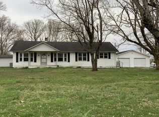 2340 Woodbury Hwy, Manchester, TN 37355