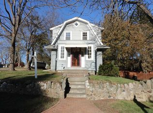 7 Williams Rd, Poughkeepsie, NY 12603