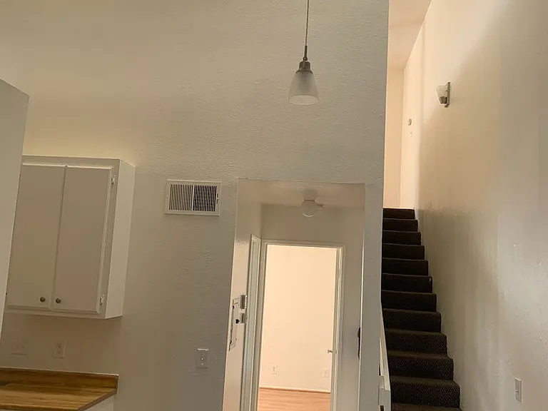 958 E Avenue Q #12 — Photo 12