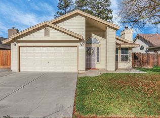 1945 Noble Ln, Turlock, CA 95380