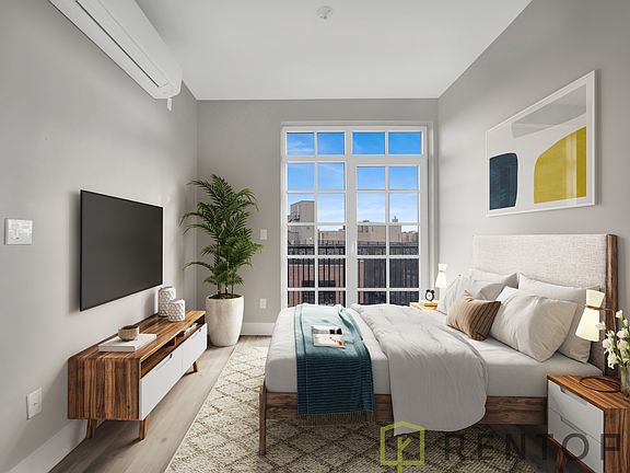 2nd image of 2337 Bedford Ave #3L