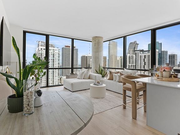 4th image of 68 NE 2nd St #222