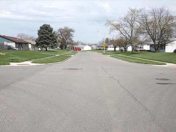 4th image of 2800 Ghent Ave