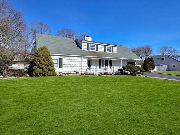 5th image of 39 Lakeside Dr