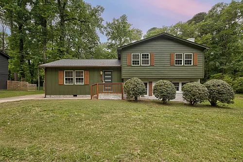 3013 Sherry Dr Photo 1