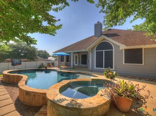 1316 Dime Box Cir, New Braunfels, TX 78130