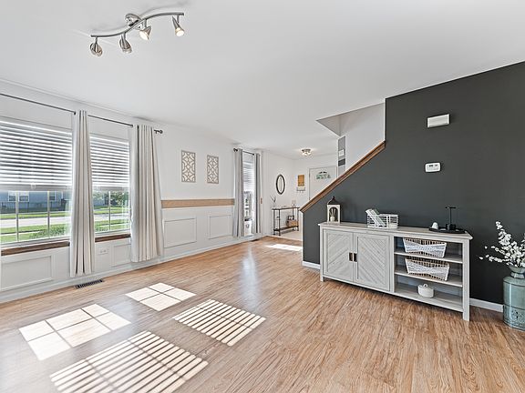 4th image of 16171 W Carlow Cir