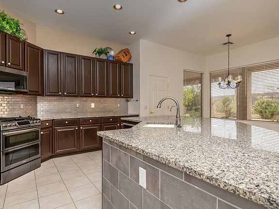 5th image of 4901 N Sabino Valley Pl