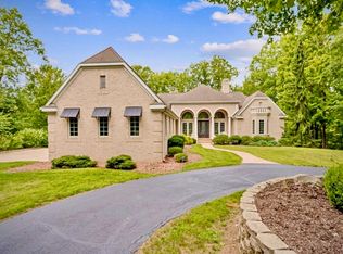 887 N Harbour Pointe Dr, Peru, IN 46970