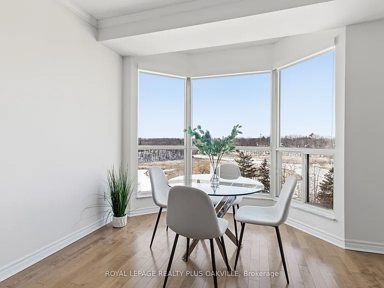 2511 Lakeshore Rd W #718 — Photo 17