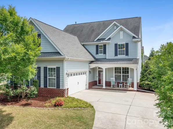 15403 Oleander Dr, Charlotte, NC 28278