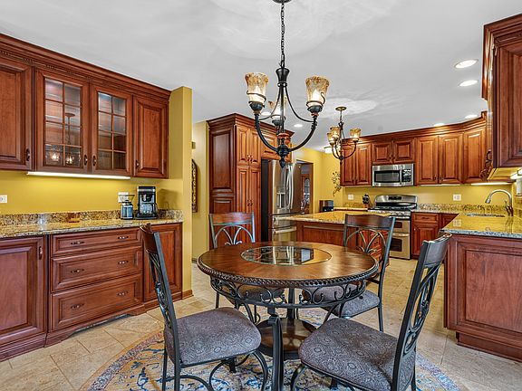 3rd image of 5205 Brookshire Estates Dr