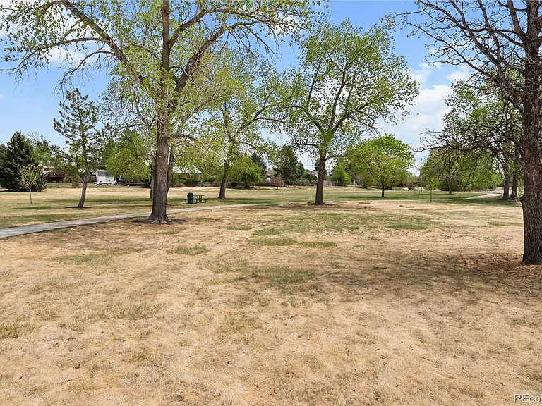 11045 Huron St #605 — Photo 32