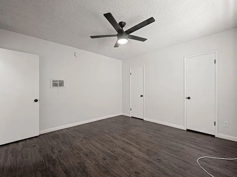 3868 Potomac Ave #7A — Photo 17