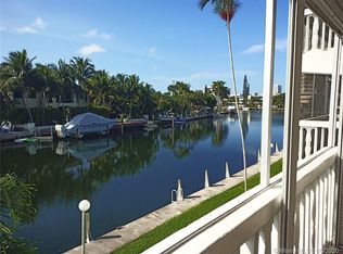 470 Paradise Isle Blvd APT 207, Hallandale Beach, FL 33009