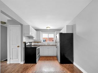 40 Beechwood Cres #1, Chatham Kent, ON N7M5A8