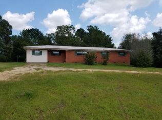 1498 Oloh Rd, Sumrall, MS 39482