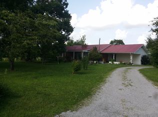 7 Schuberts Ln, Crossville, TN 38571