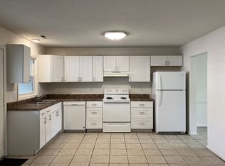 4303 Worthing Ln, Chesapeake, VA 23321