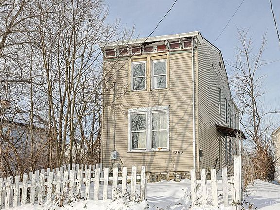 2nd image of 2363 Concord St