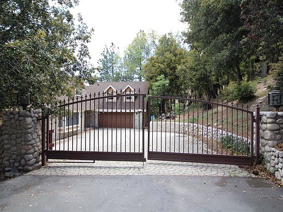 5th image of 1152 Nadelhorn Dr