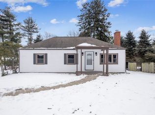 5551 Grubbs Rd, Gibsonia, PA 15044