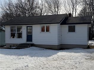319 McKay St, Miramichi, NB E1V 2C2