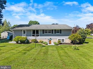 200 Huston Ave, Stroudsburg, PA 18360