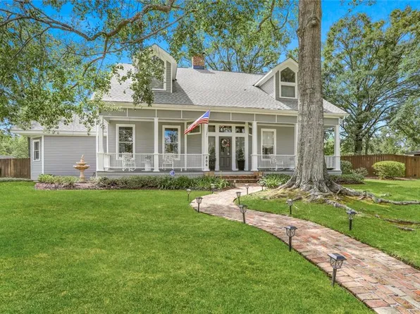 806 Rue Chalet, Hammond, LA 70403