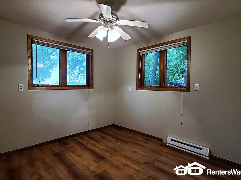 309 N Park St — Photo 8