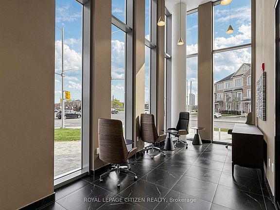 5th image of 1005 Dundas St E #814