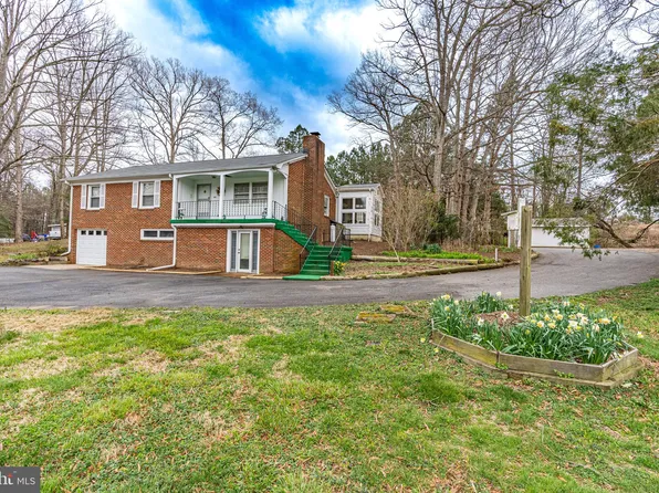 9615 Kline Dr, La Plata, MD 20646