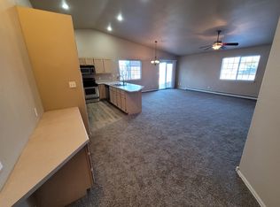 7 Burgundy Ct, Grand Junction, CO 81507