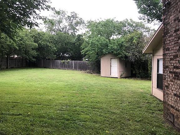 4th image of 7825 Gibbons Ct